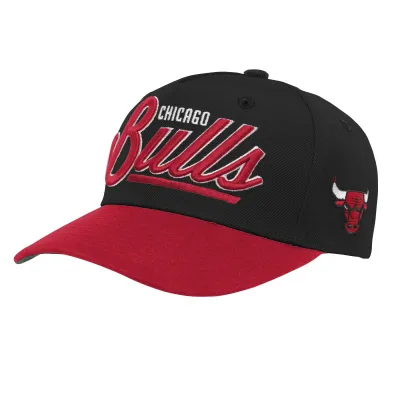 Dětská kšiltovka CHICAGO BULLS NBA Retro Script Precurve