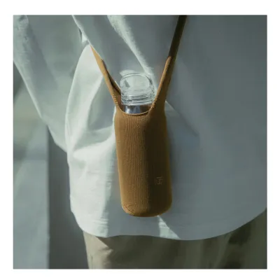 FUTO bottle sling bag Ivory